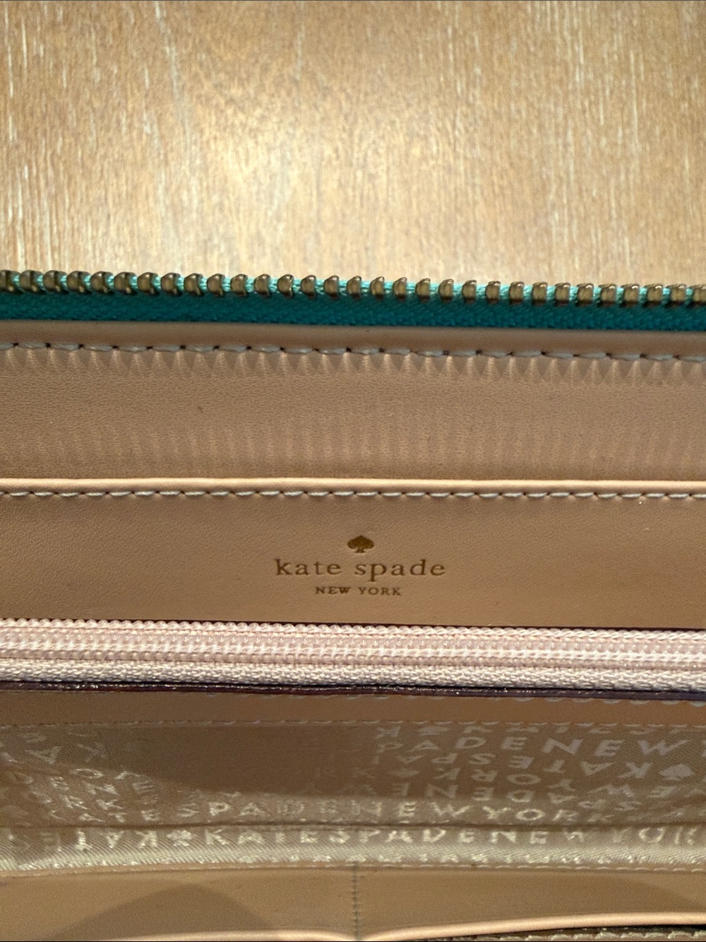 kate spade Mint Teal Leather Wristlet Wallet with Gold Logo - Picture 4 of 5